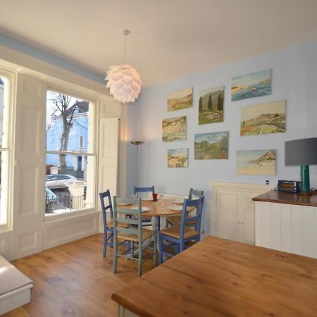 Appartement Notting Hill Charm -Sleeps 5 - Urban Retreat à Londres Extérieur photo