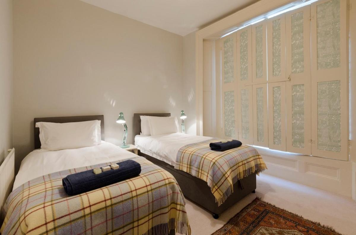 Appartement Notting Hill Charm -Sleeps 5 - Urban Retreat à Londres Extérieur photo