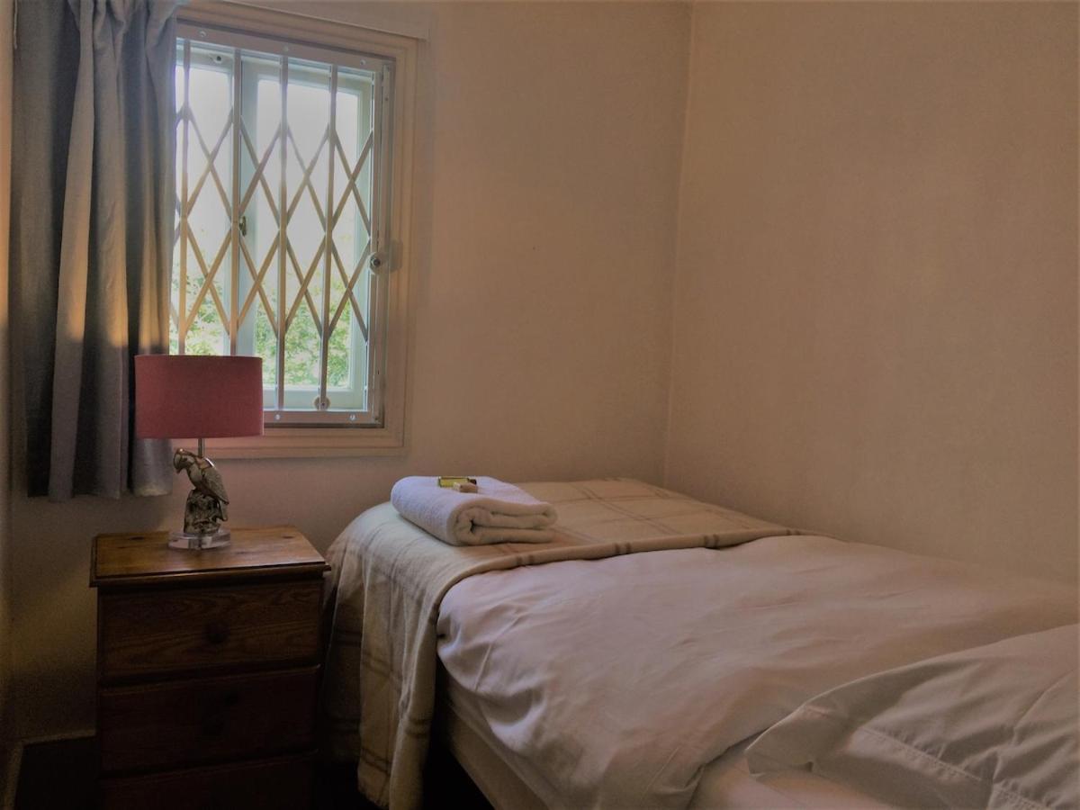 Appartement Notting Hill Charm -Sleeps 5 - Urban Retreat à Londres Extérieur photo