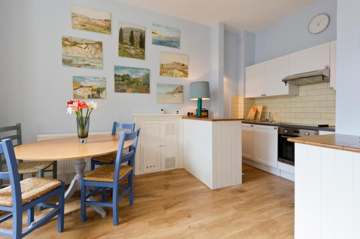 Appartement Notting Hill Charm -Sleeps 5 - Urban Retreat à Londres Extérieur photo