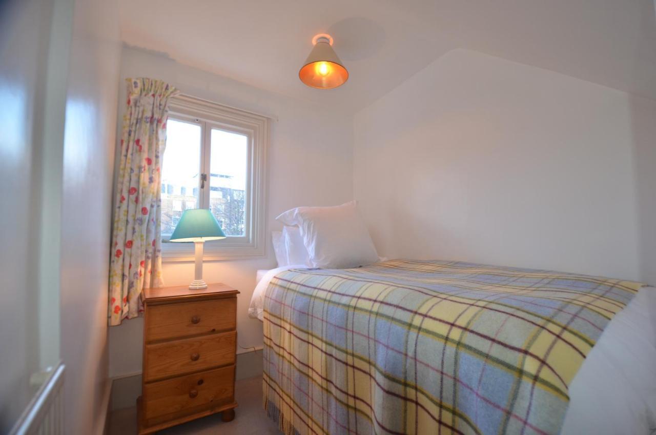 Appartement Notting Hill Charm -Sleeps 5 - Urban Retreat à Londres Extérieur photo